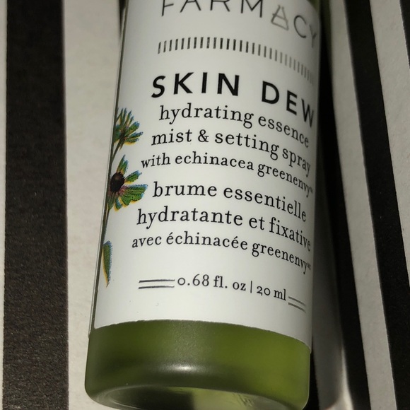 ‼️🆕Farmacy Skin Dew Mist & Setting Spray 🆕‼️ - Picture 4 of 4